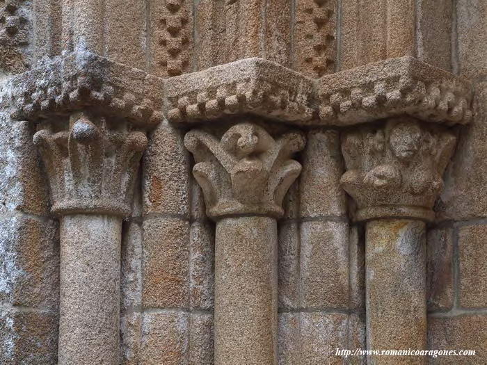 CAPITELES PORTADA OCCIDENTAL